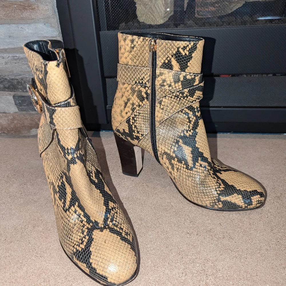 Jimmy Choo - Blanka 85 leather ankle boots in Dijon snake print size 37 (US 7)
